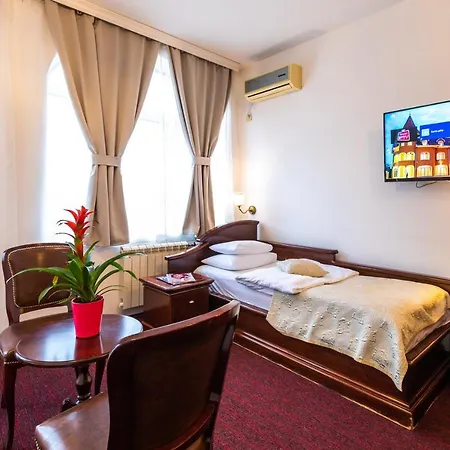 Garni Hotel Royal Crown Subotica Exterior foto