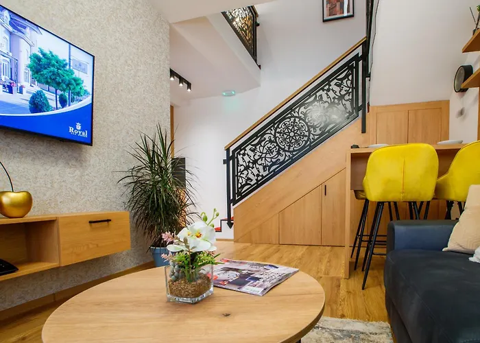 Garni Hotel Royal Crown