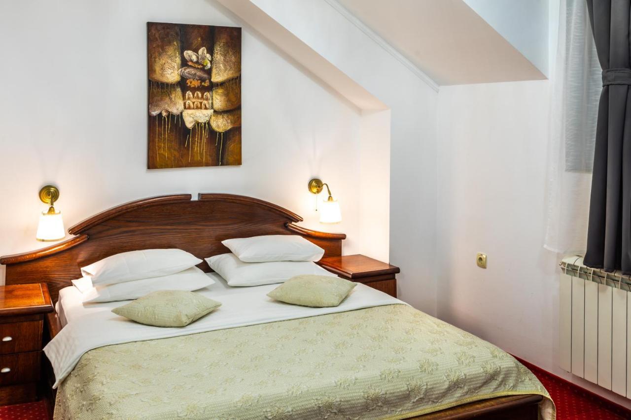 Hotel Garni Royal Crown