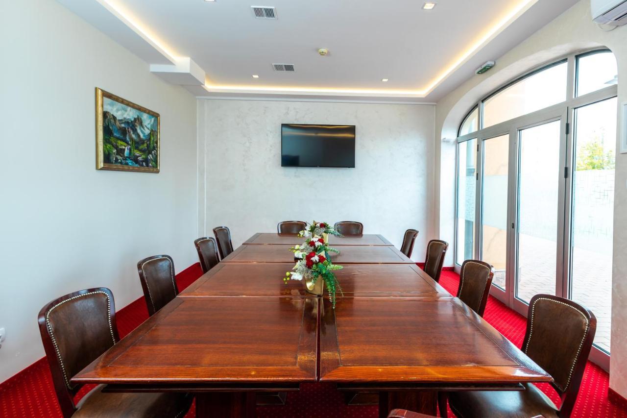 Garni Royal Crown Hotel Subotica