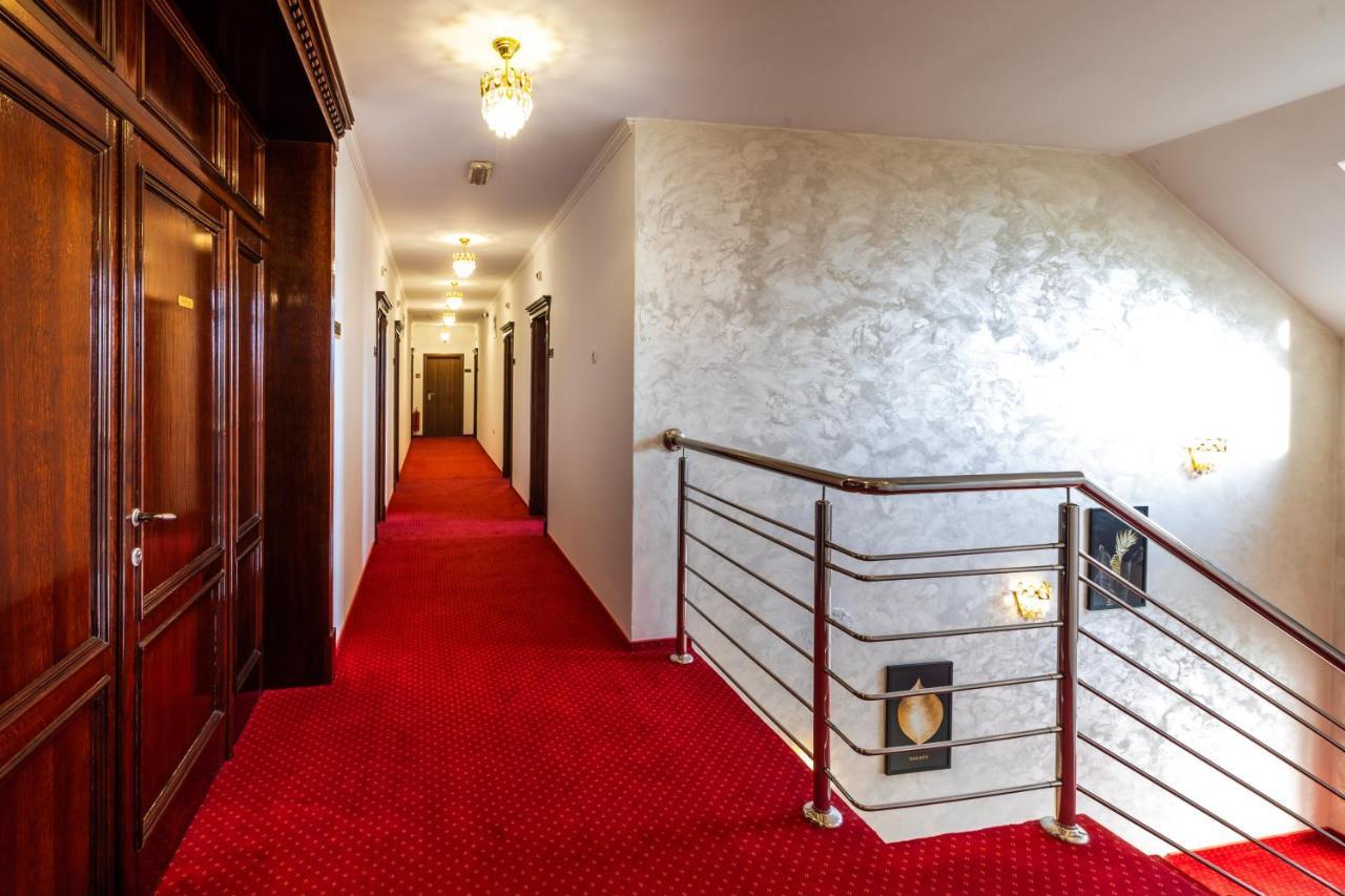 Garni Royal Crown 3* Subotica