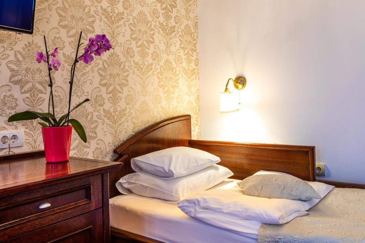 Garni Royal Crown 3* Subotica