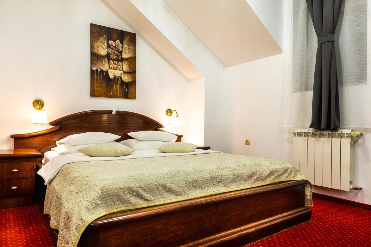 Hotel Garni Royal Crown