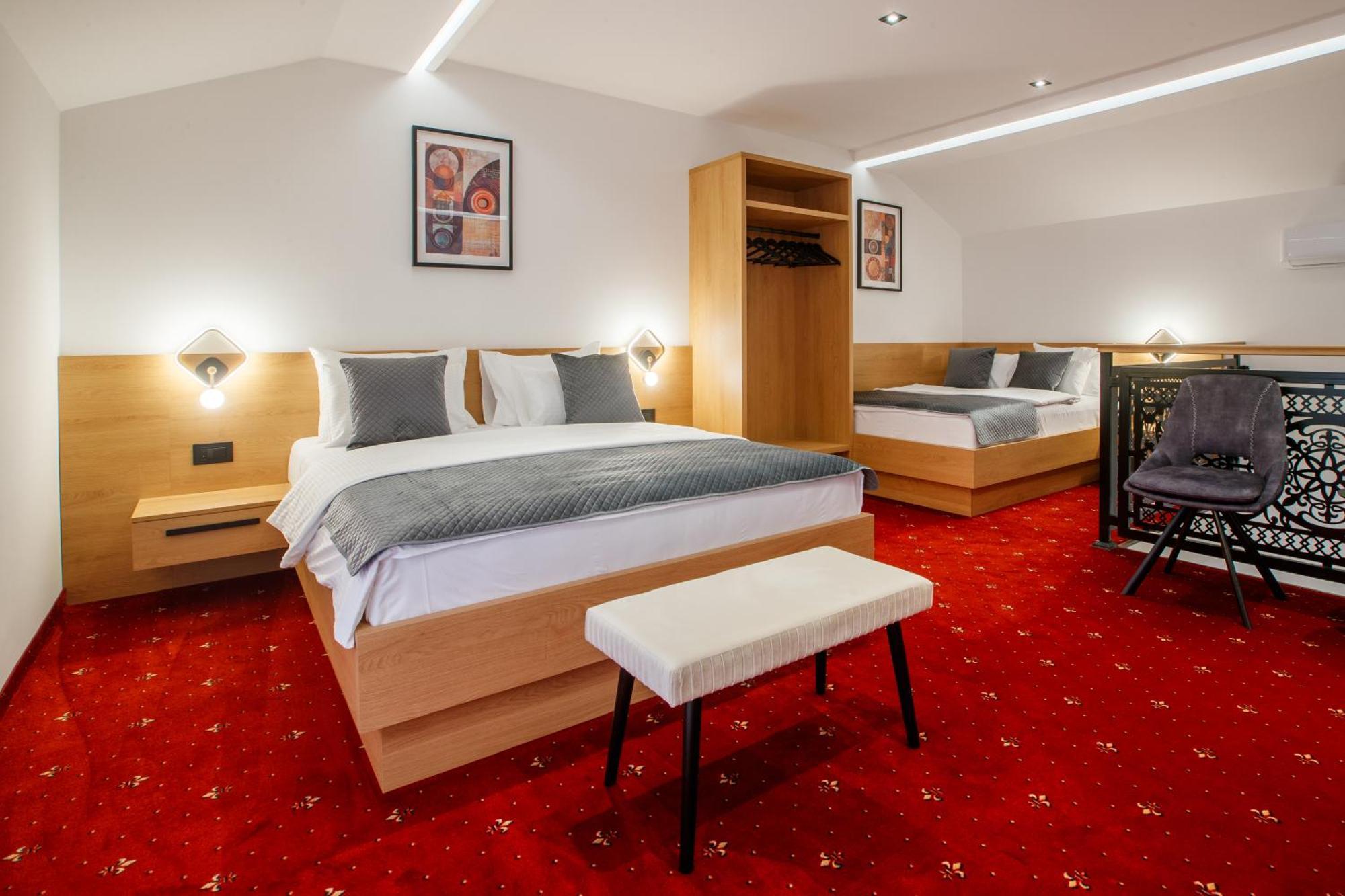 Garni Royal Crown Hotel Subotica